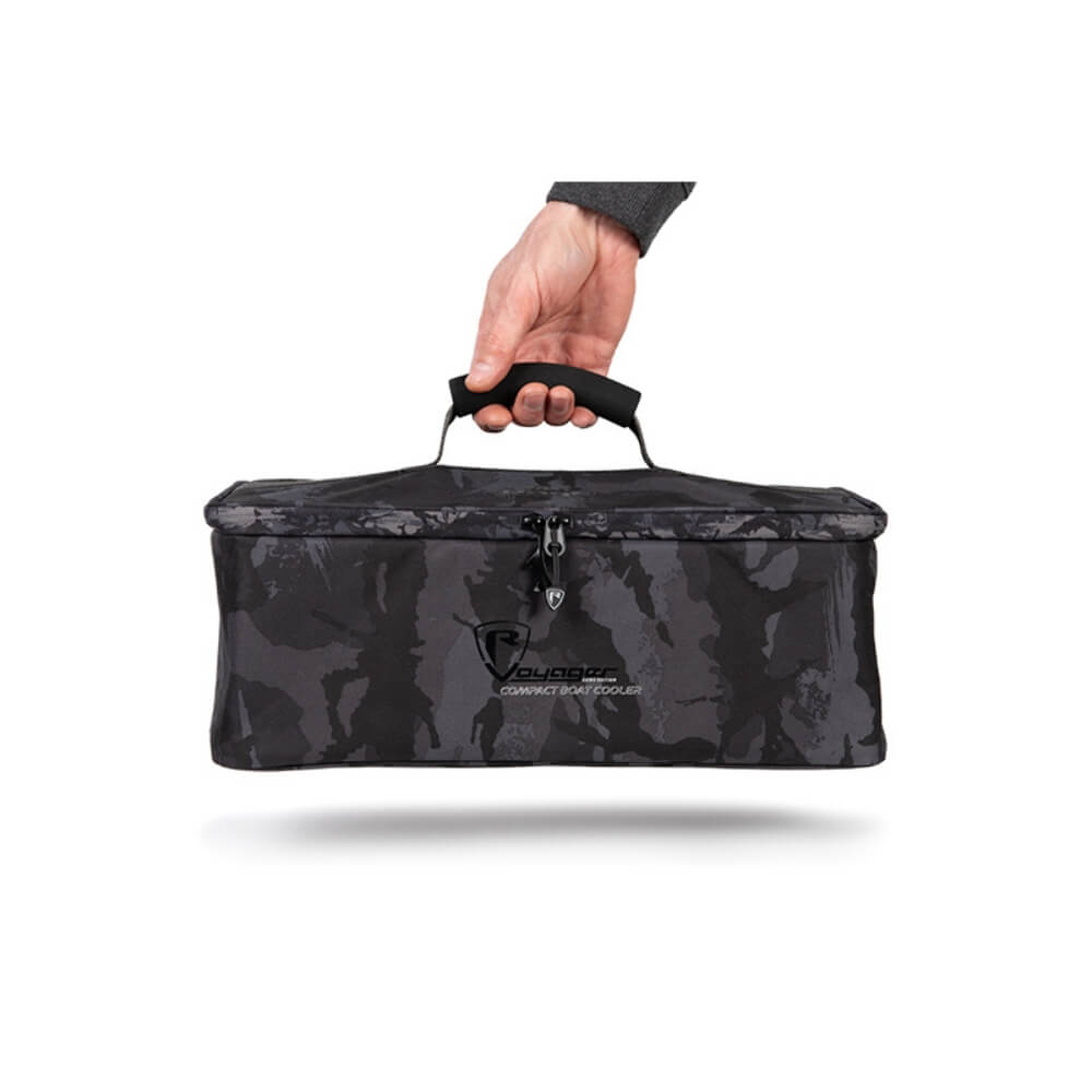 Fox Rage Voyager Camo Compact Boat Cooler bei HechtundBarsch.at
