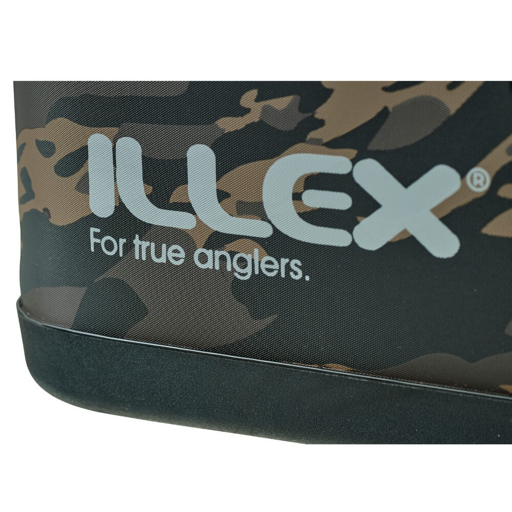 Illex Bakkan Deluxe Tactic Boat 40 (Camo) bei HechtundBarsch.at