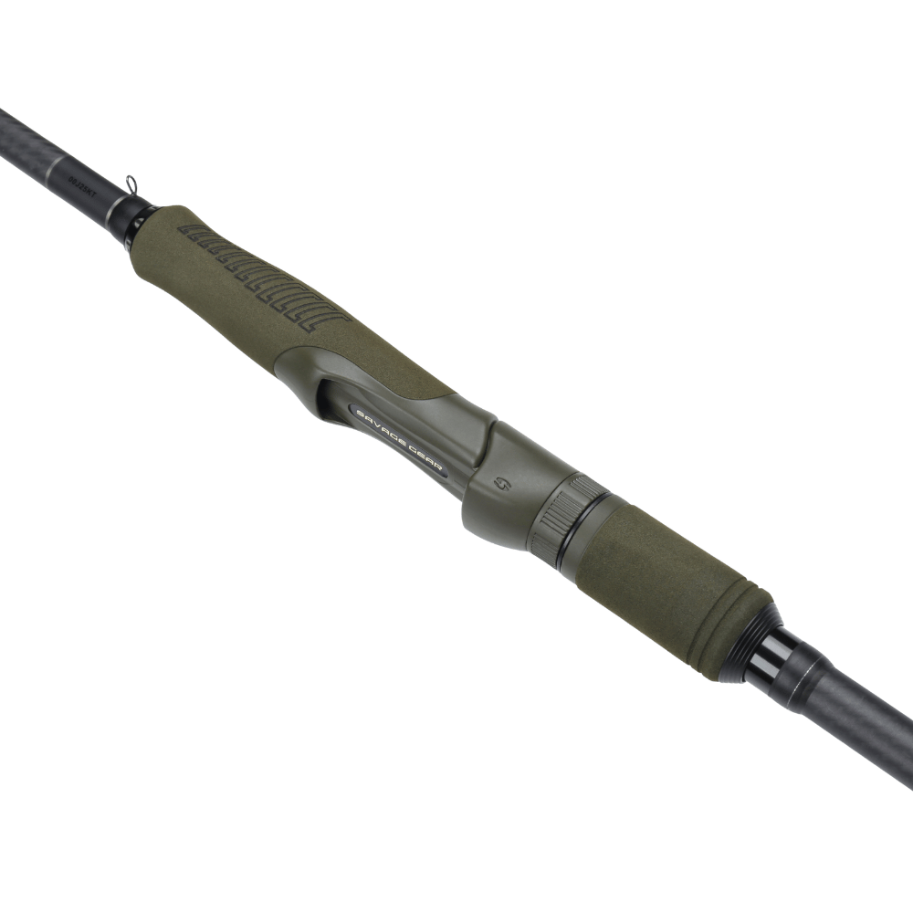 Savage Gear Revenge SG4 Medium Game Travel 2nd Gen bei HechtundBarsch.at